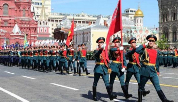 روسيا تحتفل بالذكرى الـ 76 لـ"عيد النصر"على النازية