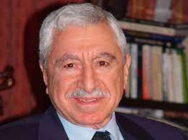 "فلسطين في عيون مغاربية".. كتاب جديد للأمين العام للجبهة الديمقراطية نايف حواتمة
