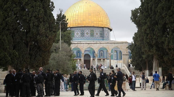 الأردن يدين قرار الاحتلال السماح للمتطرفين بأداء طقوس في باحات المسجد الأقصى