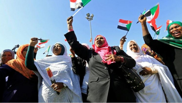 مجلس السيادة السوداني يعلن رفع حالة الطوارئ المفروضة في البلاد