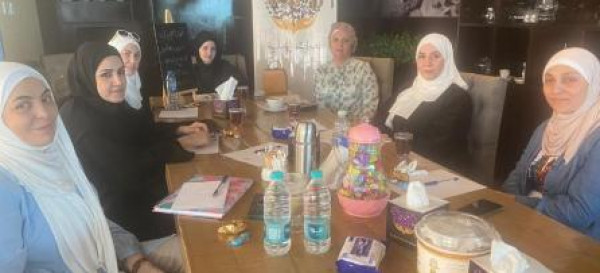 محاضرة تثقيفية لمبادرة بصمات إيجابية حول دور مواقع التواصل الاجتماعي في التسويق الإلكتروني