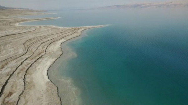 تسرب مياه البحر الميت إلى وادي السيال عبر قناة تابعة لشركة إسرائيلية