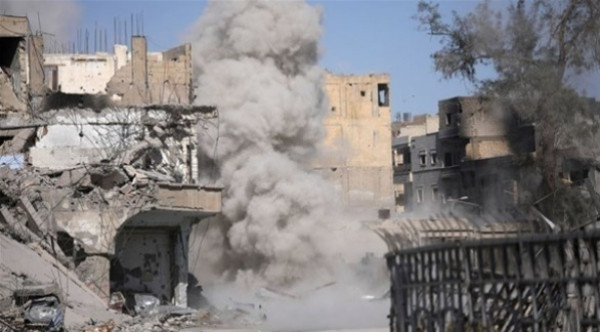 مقتل 8 مدنيين وإصابة نحو 20 جراء انفجار لغم بحافلة بمحافظة درعا السورية