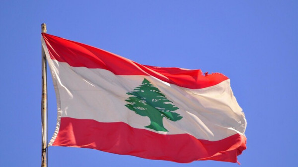 الخارجية اللبنانية تدين الضربات الإسرائيلية على مطار دمشق