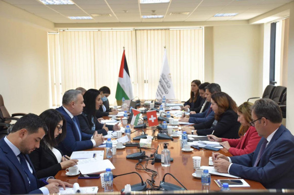 بحث مأسسة التعاون والشراكة بين الوكالة الفلسطينية للتعاون الدولي والتعاون التنموي السويسري