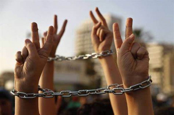 الاحتلال يفرج عن أسير من نابلس بعد 19 عاماً من الاعتقال
