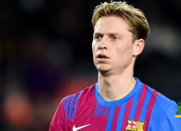 سبب اقتصادي يجبر برشلونة على بيع دي يونج مقابل 100 مليون يورو