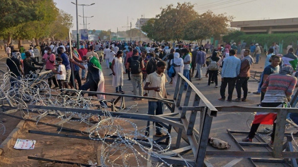 السودان: احتجاجات مناهضة للجيش تسفر عن مقتل شخص في أم درمان