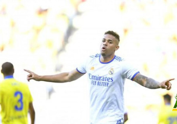 خماسي ريال مدريد أقرب للبقاء من الرحيل