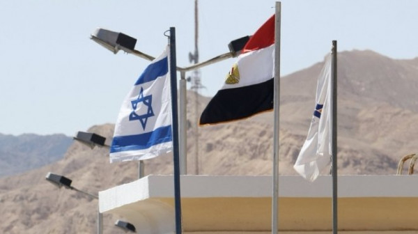 لأول مرة منذ حوالي عقد.. وفد مصري من رجال الأعمال يزور إسرائيل