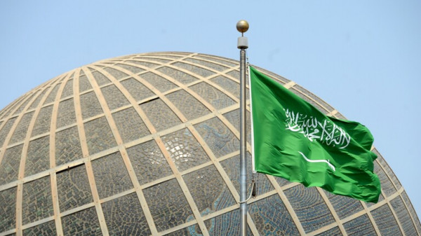 السعودية ترفع تعليق سفر المواطنين إلى 4 دول