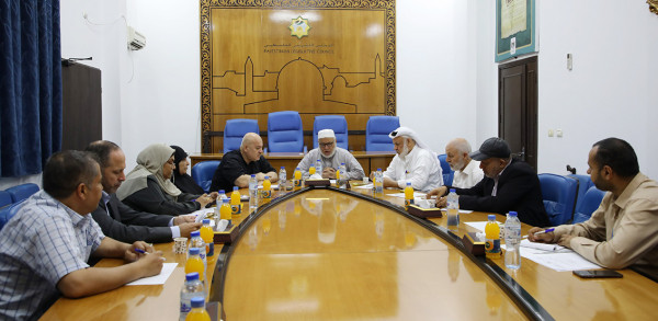 لجنة الداخلية والأمن بتشريعي غزة تعقد جلسة استماع لوكيل وزارة الداخلية ومدير عام الشرطة