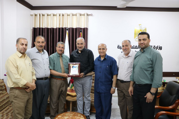 تربية الوسطى تقوم بزيارة عدد من المؤسسات الحكومية لبحث التعاون المشترك