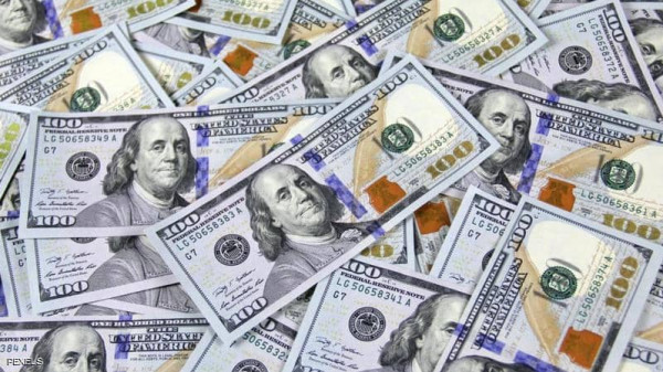 صحيفة إسرائيلية تكشف السبب وراء ارتفاع سعر صرف الدولار