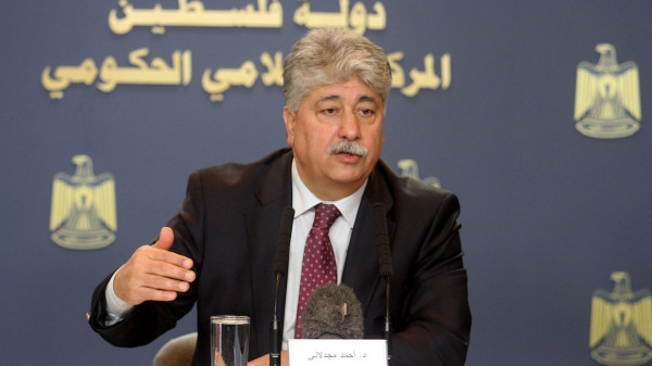 مجدلاني يهنئ الأحزاب الجزائرية بذكرى الاستقلال ويثمن مواقفها تجاه فلسطين