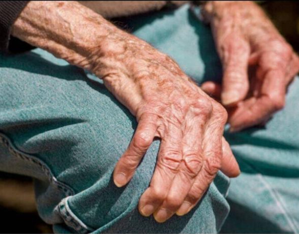 نتيجة صادمة لحُقن تعالج مرضى التهاب المفاصل.. احذروا منها