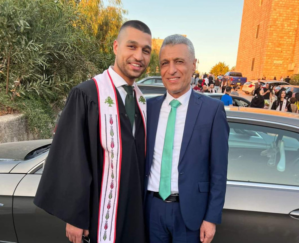 صحفيو خانيونس يهنئون أيمن قنديل بتخرج نجله من جامعة بيرزيت