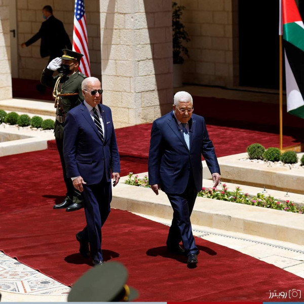 شاهد: الرئيس الأمريكي جو بايدن يصل إلى مدينة بيت لحم ويجتمع بالرئيس عباس
