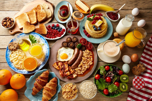 احذر من تناول هذه الوجبة على الفطور.. قد تعمل على تراكم الدهون
