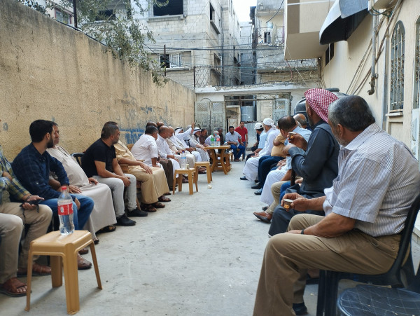لجنة التواصل الجماهيري والإصلاح ترعى صلحاً عشائرياً في الوسطى