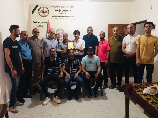 جبهة النضال برفح تستقبل وفد قيادي من الجبهة الشعبية لتهنئتها بذكرى انطلاقتها الـ 55