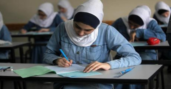 فدا يهنئ طلبة التوجيهي الناجحين
