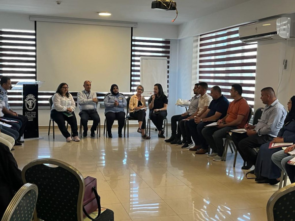 افتتاح دورة تدريب لإدارة حماية الأسرة والأحداث في الشرطة الفلسطينية