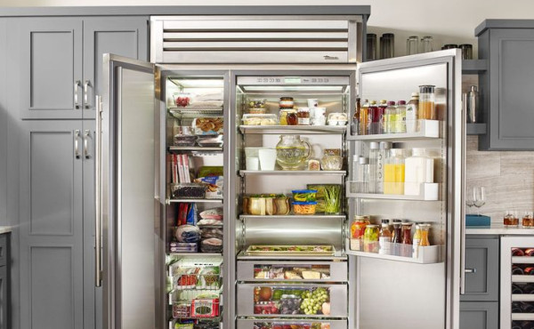 10 حيل ذكية لتنظيم الثلاجة وتوفير مساحة إضافية