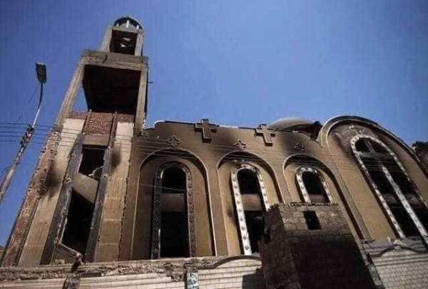 المطران حنا يعزي بضحايا حريق كنيسة أبو سيفين بإمبابة في مصر