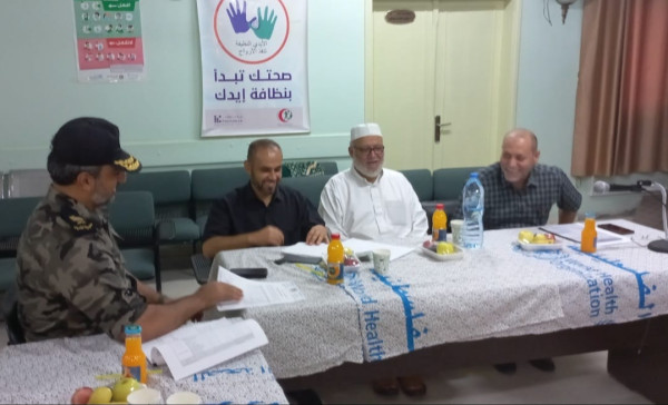 النائب مروان أبو راس يشارك في اجتماع لجنة دعم مستشفى الدرة