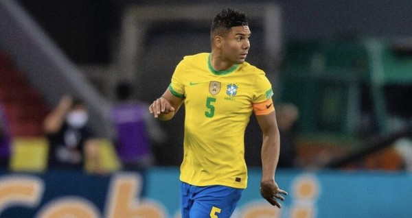 رقم كاسيميرو مع مانشستر يونايتد