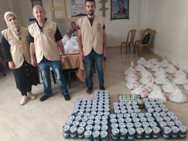 "هيئة فلسطين العربية" توزع وجبات طعام على المحتاجين بغزة