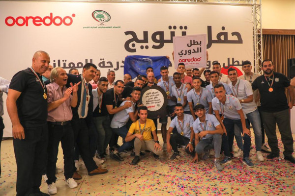 برعاية Ooredoo .. تتويج بطل دوري الدرجة الممتازة لموسم 2021-2022