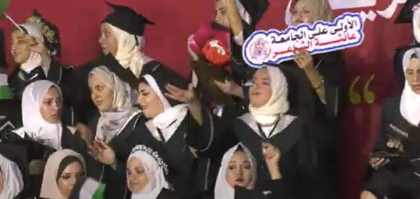 شاهد: "القدس المفتوحة" فرعا غزة وخان يونس يحتفلان بتخريج الفوج الـ(25) "فوج علمنا عزنا"