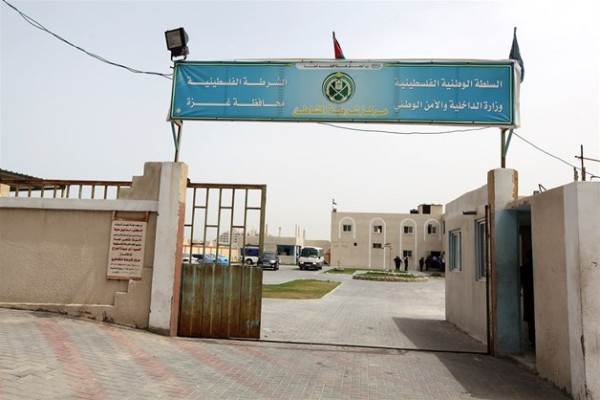 مؤسسة الضمير تنفذ زيارة ميدانية لمركز شرطة الشاطئ
