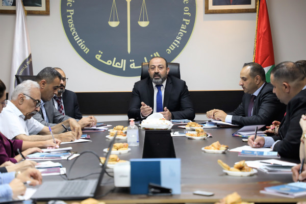 النائب العام يجتمع مع المؤسسات الحقوقية لبحث وتعزيز التعاون المشترك