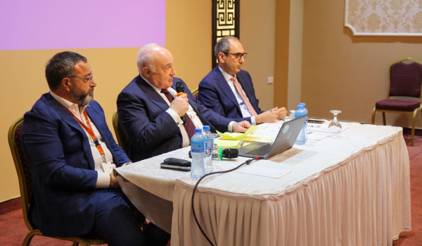 وزارة المالية تعقد لقاءً تشاوريًا مع المجلس التنسيقي للقطاع الخاص