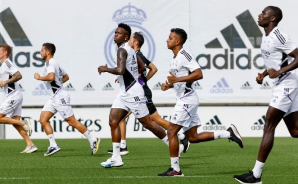تشكيلة ريال مدريد الرسمية لمواجهة لايبزيج في دوري الأبطال