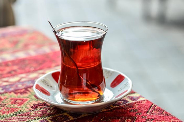 تعرف على الفوائد الصحية للشاي.. ما علاقته بالقلب ومرض السكري؟