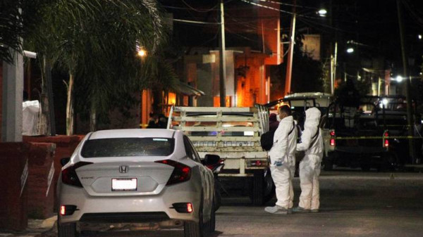 مقتل عشرة أشخاص بإطلاق نار داخل صالة للبلياردو وسط المكسيك