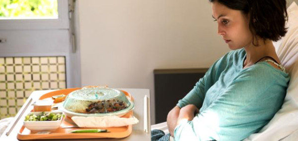 ما هي الأسباب وراء فقدان الشهية بشكل مستمر؟