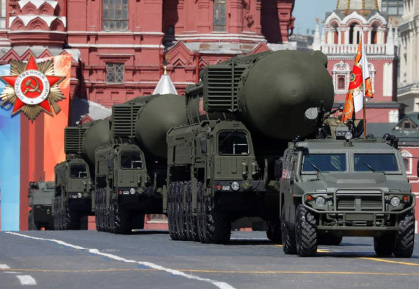 "غضبٌ وتنديد".. روسيا تلوح بالنووي لحماية شرق أوكرانيا