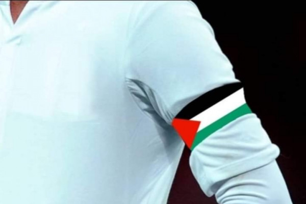 حملة عربية واسعة تطالب المنتخبات العربية بارتداء الشارة الفلسطينية في مونديال قطر