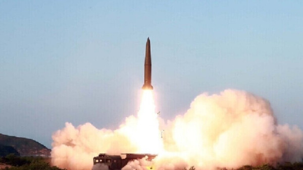 لليوم الثاني.. كوريا الشمالية تطلق صاروخين باليستيين جديدين تجاه بحر اليابان