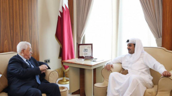 تفاصيل المكالمة الهاتفية بين الرئيس عباس وأمير قطر