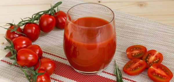 فوائد صحية لتناول عصير الطماطم.. تعرف عليها