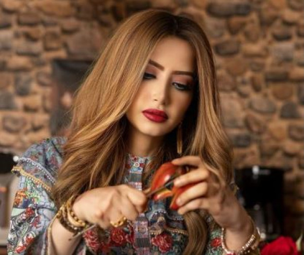 شاهد مي العيدان تكشف عن أسماء فنانين مصريين تعاطوا المخدرات قبل شيرين