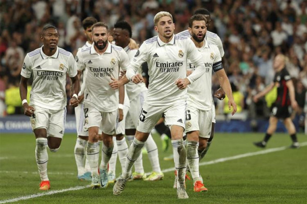 التشكيلة الرسمية لريال مدريد في مواجهة إشبيلية