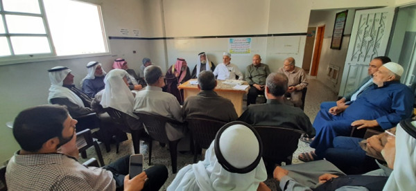 النائب الأسطل يلتقي برجال العشائر والإصلاح بمحافظة رفح
