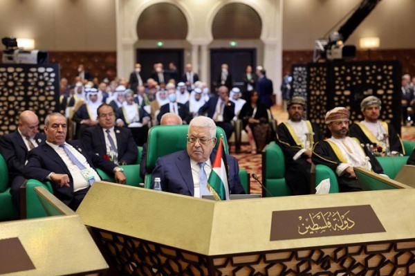 بمشاركة الرئيس عباس.. انطلاق القمة العربية في العاصمة الجزائرية